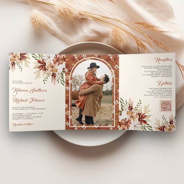 Convite Com Dobra Tripla Boho Terracota Floral Silvestre Creme Casamento (Criador carregado)