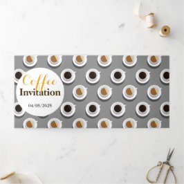 Convite Com Dobra Tripla Café quebrado.