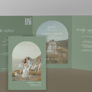 Convite Com Dobra Tripla Casamento arco verde sage boho código QR foto