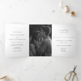 Convite Com Dobra Tripla Casamento Clássico Foto Preto e Branco Minimalista