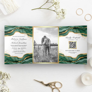 Convite Com Dobra Tripla Casamento Código QR de Tinta Abstrata Dourada Verd