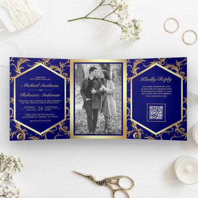 Convite Com Dobra Tripla Casamento com Código QR de Foto com Florescimento  (Criador carregado)