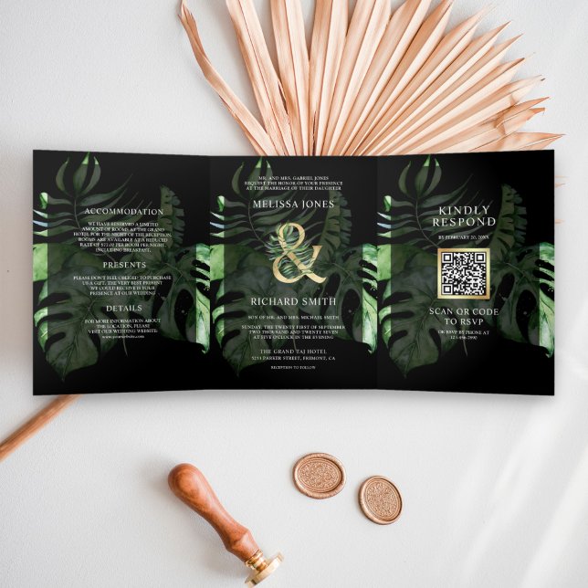 Convite Com Dobra Tripla Casamento Dourado Tropical Monstera Palm Black QR  (Criador carregado)