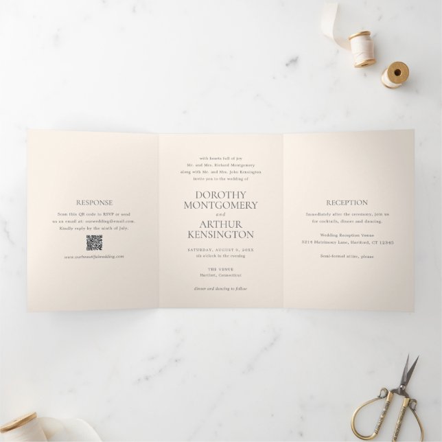 Convite Com Dobra Tripla Casamento Elegante Código QR Neutro Terroso Modern (Dentro)