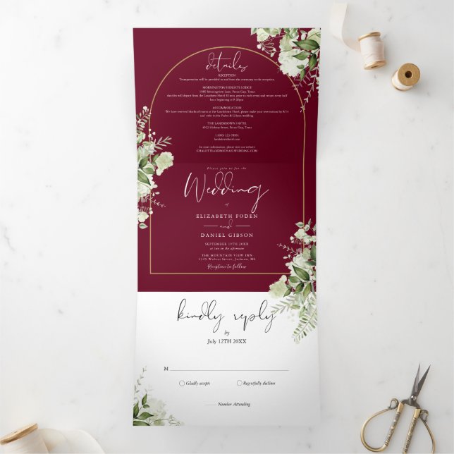 Convite Com Dobra Tripla Casamento Floral de Verde Folhagem com Arco Dourad (Dentro)