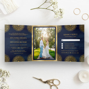 Convite Com Dobra Tripla Casamento Indiano Mandala Asiático em Azul Marinho