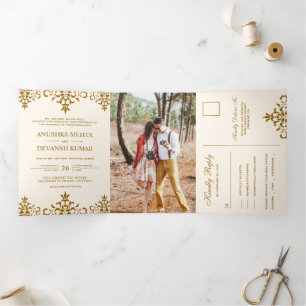 Convite Com Dobra Tripla Casamento índio tradicional marrom-esbelto