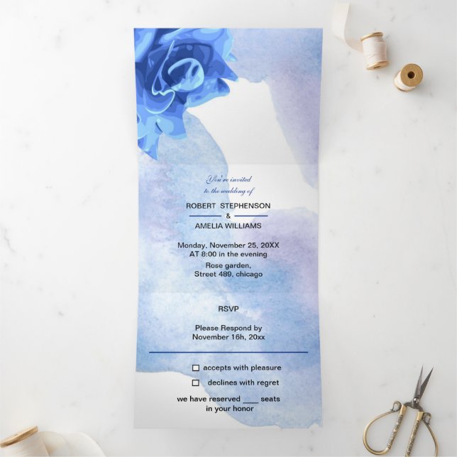 Convite Com Dobra Tripla Casamento Personalizado da Flor Azul (Dentro)