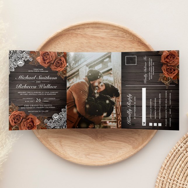 Convite Com Dobra Tripla Casamento Rustic Earthy Wood Dusty Terracotta Rosa (Criador carregado)