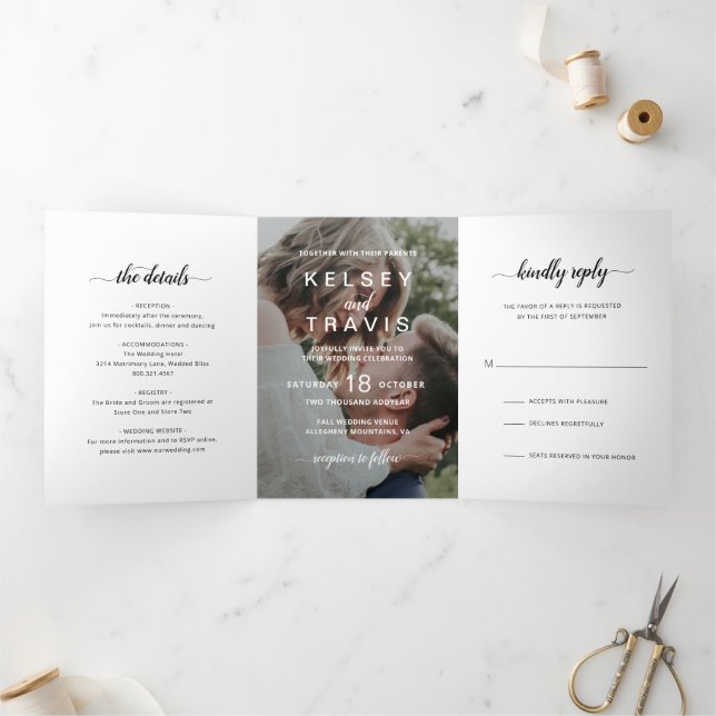 Convite Com Dobra Tripla Casamento Simples Foto Elegante Moderno (Dentro)