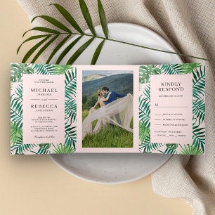 Convite Com Dobra Tripla Casamento Tropical com Folhas de Palmeira Rosa e V