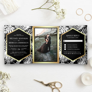 Convite Com Dobra Tripla Casamento Tropical de Palma em Preto e Branco com