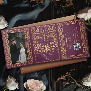 Convite Com Dobra Tripla Código QR de Casamento de Espada Real Medieval Mau