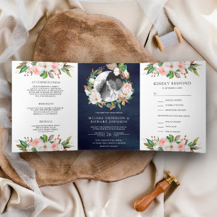 Convite Com Dobra Tripla Coroa Floral Rosa Magnólia Bege Casamento Marinho
