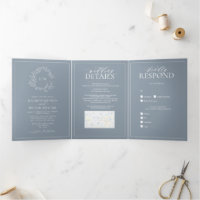 Dusty Blue Leafy Crest Monograma Casamento