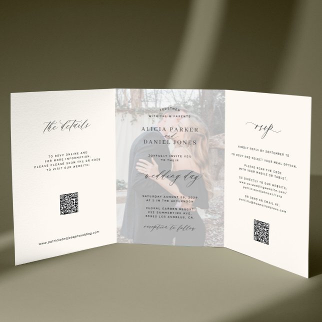 Convite Com Dobra Tripla Elegant photo modern wedding RSVP details QR code  (Criador carregado)