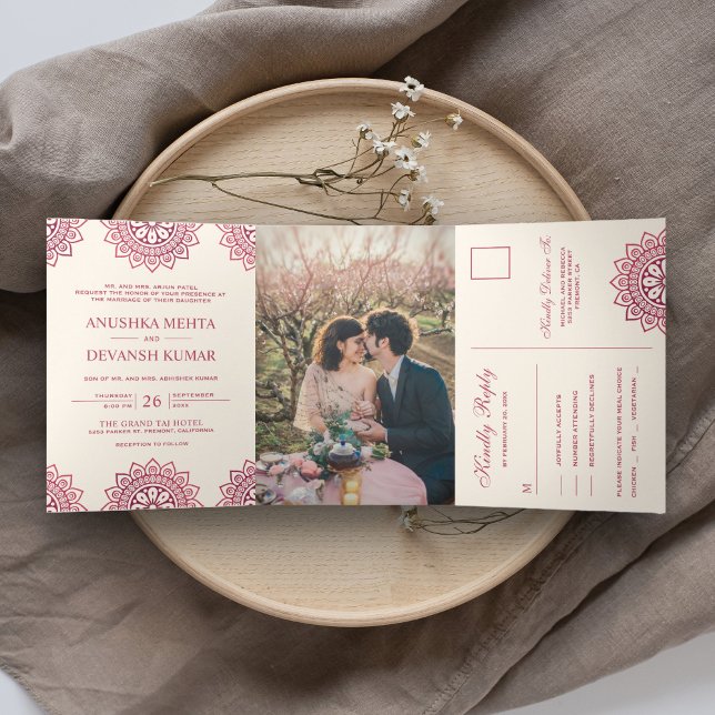 Convite Com Dobra Tripla Elegante Mandala Rosa Casamento Tradicional Indian (Criador carregado)