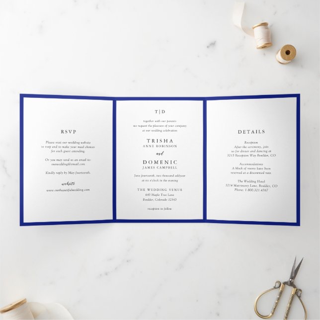 Convite Com Dobra Tripla Elegante Monograma Azul Real Casamento Moderno (Dentro)