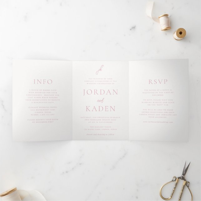 Convite Com Dobra Tripla Elegante Monograma de Casamento em Letra de Forma  (Dentro)