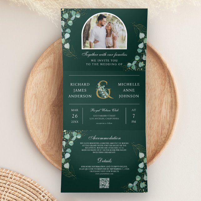 Convite Com Dobra Tripla Eucalyptus Arch Emerald Green QR Code Wedding (Criador carregado)