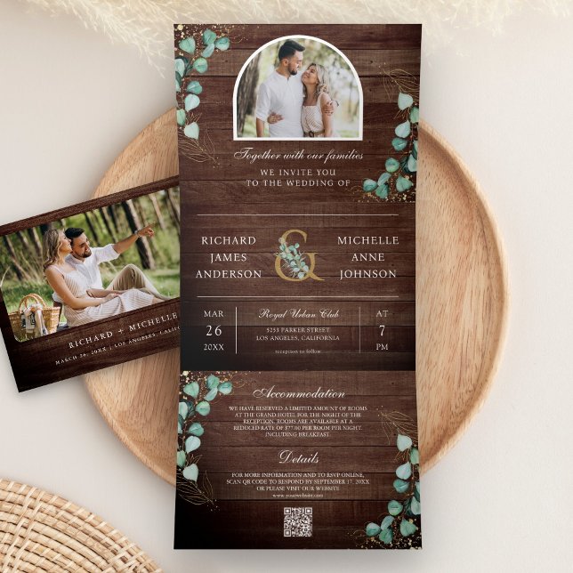 Convite Com Dobra Tripla Eucalyptus Arch Photo Rustic Wood QR Code Wedding (Criador carregado)