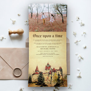 Convite Com Dobra Tripla Fotos de Casamento no Castelo de Contos de Fadas E