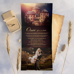 Convite Com Dobra Tripla Fotos de Casamento no Castelo de Contos de Fadas E