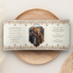 Convite Com Dobra Tripla Ikat Borda Tudo em Um Casamento Sikh Anand Karaj