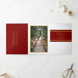 Convite Com Dobra Tripla Maroon Red & Dourado Suite de Casamento Moderno