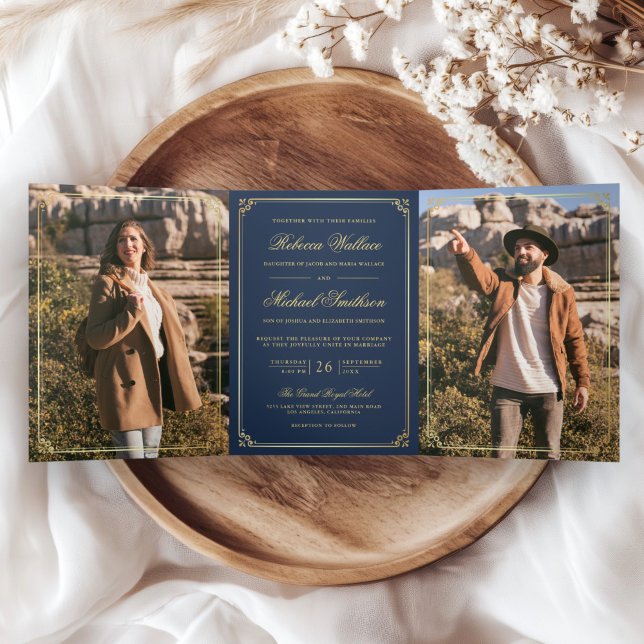 Convite Com Dobra Tripla Minimalist Photo Navy Blue Gold QR Code Wedding (Criador carregado)