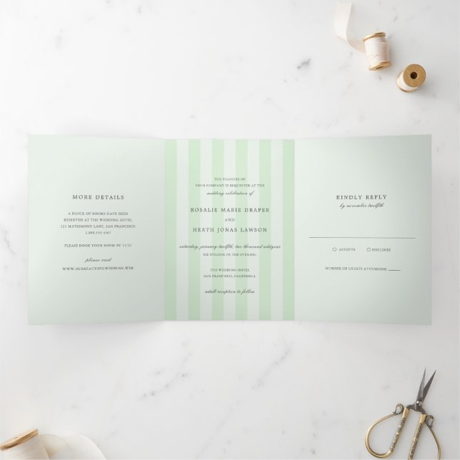 Convite Com Dobra Tripla Modern Green Stripes Elegant Wedding (Dentro)