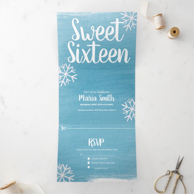 Convite Com Dobra Tripla Modern Sweet 16 Snowflakes Espalhados Aquarela (Dentro)