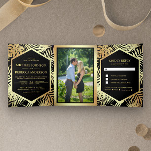 Convite Com Dobra Tripla Preto e Dourado Falso de Folha Tropical Casamento