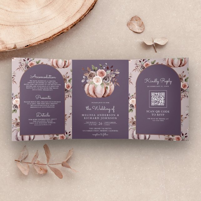 Convite Com Dobra Tripla Pumpkin Floral Código QR Pálido Casamento Púrpura (Criador carregado)