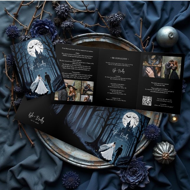 Convite Com Dobra Tripla Spooky Forest Haunted Castle Wedding 6-Photo (Wedding Couple in Spooky Forest Toward Haunted Castle Tri-Fold Invitation with QR Code & 6-Photo.)