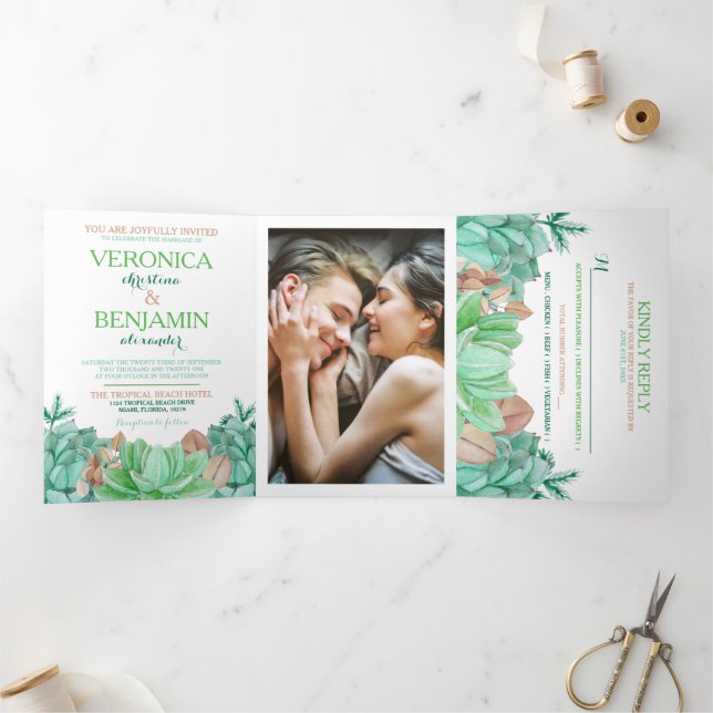 Convite Com Dobra Tripla Suíte De Casamento Botânico De Buquê Suculto (Dentro)