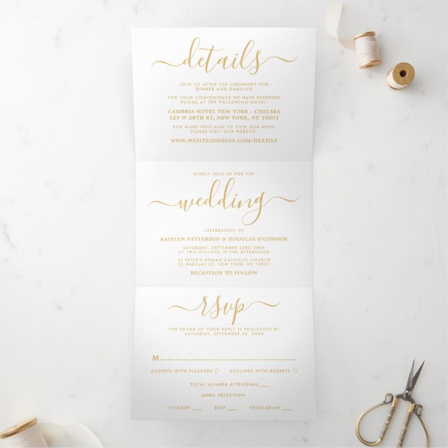 Convite Com Dobra Tripla Suite de Casamento Simples de Script Moderno Doura (Dentro)