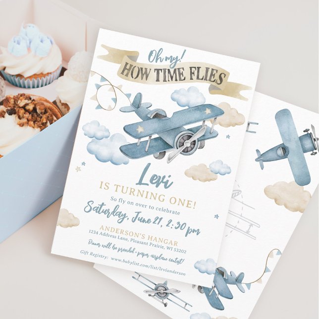 Convite Como o tempo voa Festa de 1º Aniversário do Menino (Cute watercolor airplane aviation clouds sky theme Time Flies boy 1st birthday party invitation)