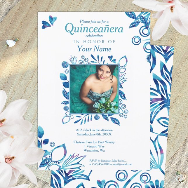 Convite Concurso de Padrão Cristal Quinceanera (royal blue floral quinceanera invitation with ornate photo border)