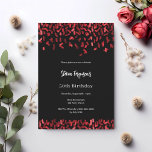 Convite Confete vermelho-preto de aniversário<br><div class="desc">Um moderno,  elegante e convite. Um fundo preto decorado com confete vermelho. Personalize e adicione um nome e detalhes. Texto branco.</div>