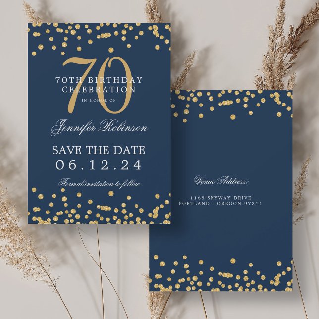Convite Confetti de Data de Salvamento do 70 Azul do Marin (Gold Navy Blue 70th Birthday Save Date Confetti Invitation)
