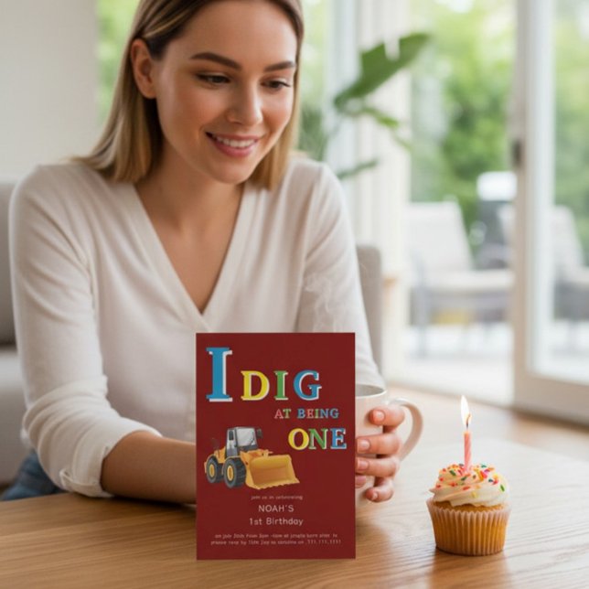 Convite Construction Truck 'I Dig Being One' Birthday  (Criador carregado)