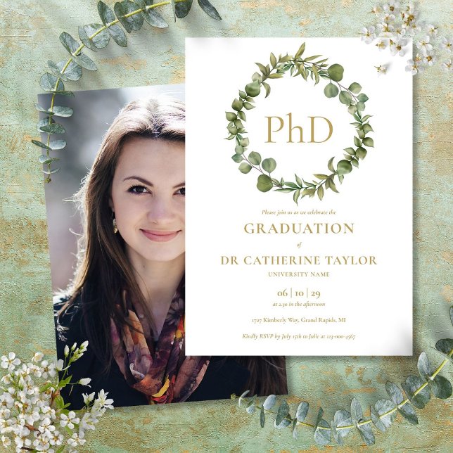 Convite Convidado de Festa de Graduação Elegante com Grau  (PhD Degree Elegant Garland Photo Graduation Party Invitation)
