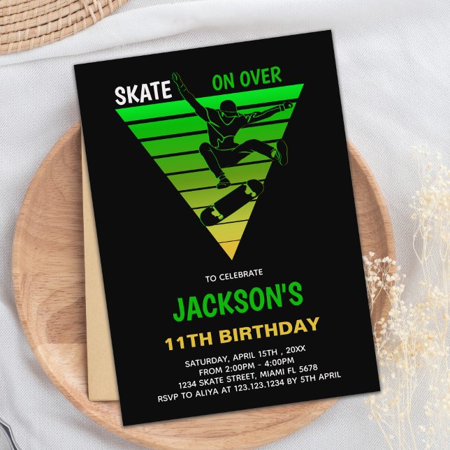 Convite Convidado de skater editável para meninos (Yellow Green Skateboards Birthday Invitations)