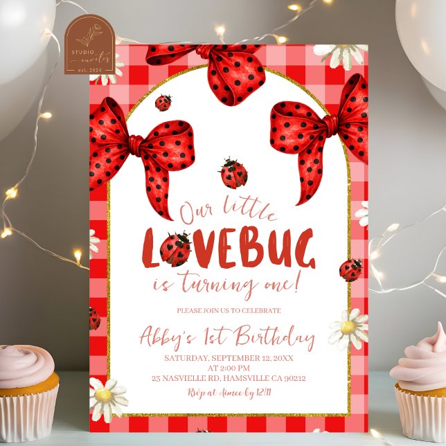 Convite Coquette Red Bow Lovebug First Birthday Invitation (Criador carregado)