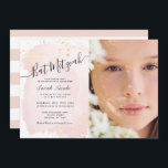 Convite Cor d'água rosa pincelada x Bat Mitzvah Fotográfic<br><div class="desc">Este na moda e elegante convite para fotografia do Bat Mitzvah apresenta um fundo rosa pincelado com aspecto visual, com escórias de ouro falsas e a inscrição em preto. O verso apresenta um fundo branco com listras cor-de-rosa pinceladas. Personalize-o para as suas necessidades. Você pode encontrar produtos correspondentes na minha...</div>