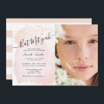 Convite Cor d'água rosa pincelada x Bat Mitzvah Fotográfic<br><div class="desc">Este na moda e elegante convite para fotografia do Bat Mitzvah apresenta um fundo rosa pincelado com aspecto visual, com escórias de ouro falsas e a inscrição em preto. O verso apresenta um fundo branco com listras cor-de-rosa pinceladas. Personalize-o para as suas necessidades. Você pode encontrar produtos correspondentes na minha...</div>