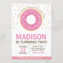 Convite cor-de-rosa do aniversário da rosquinha