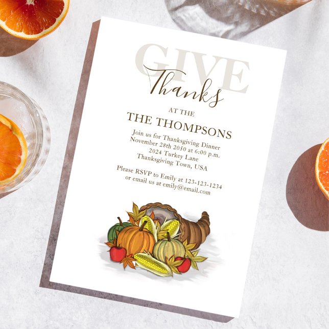Convite Cornucópia de Ação de Graças de Outono Agradeça (Thanksgiving cornucopia invitation with watercolor turkey and fall foliage. )