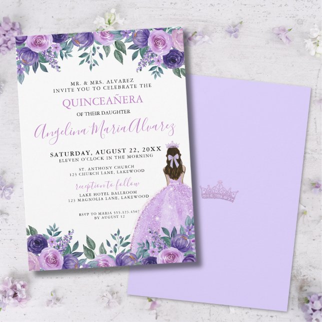 Convite Coroa de Flores Roxas Lilás Quinceañera (Quinceañera Lilac Purple Flowers Crown Invitation)